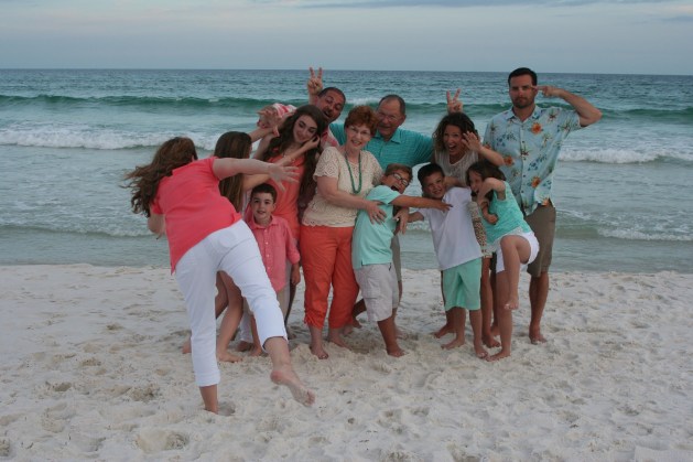 Family Beach picture FAIL